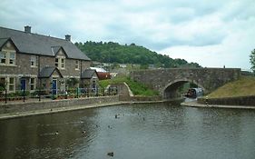 Charming Brecon Beacons Cottage With Parking